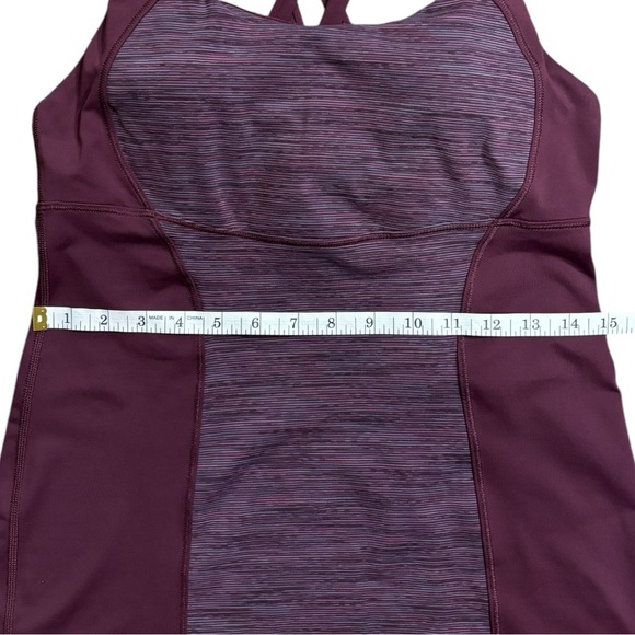 Lululemon Energy Tank Top Built-In Bra Burgundy Color Size 8 - Picture 6 of 9
